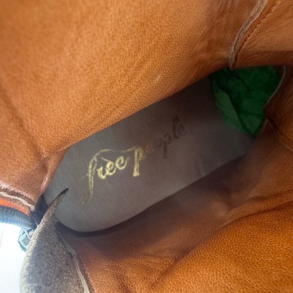 FREE PEOPLE SANTA FE Tan Leather Lace-Up Combat Boots 39 US 8.5 - Picture 15 of 16